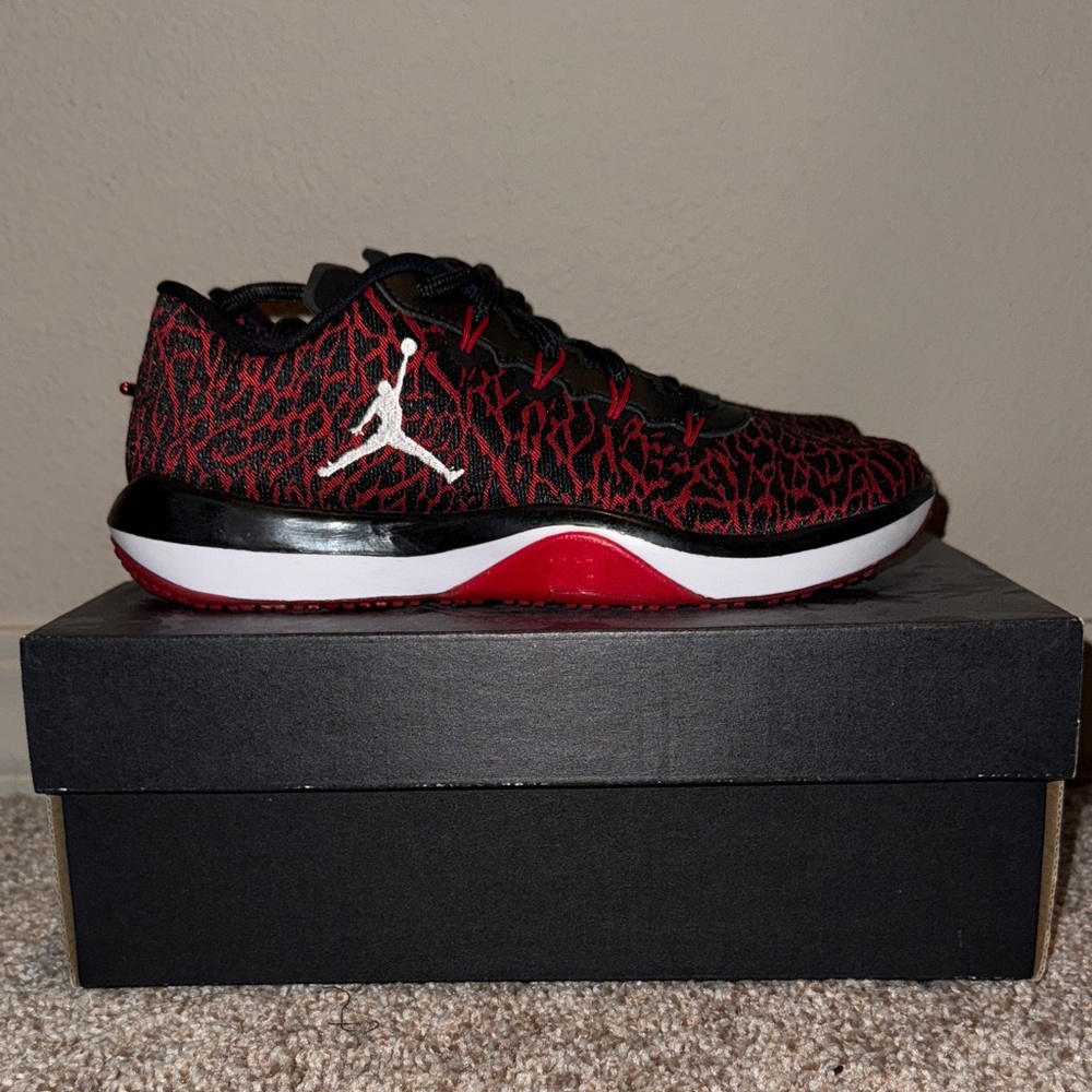[New] Jordan Trainer 1 Low BG (Youth)